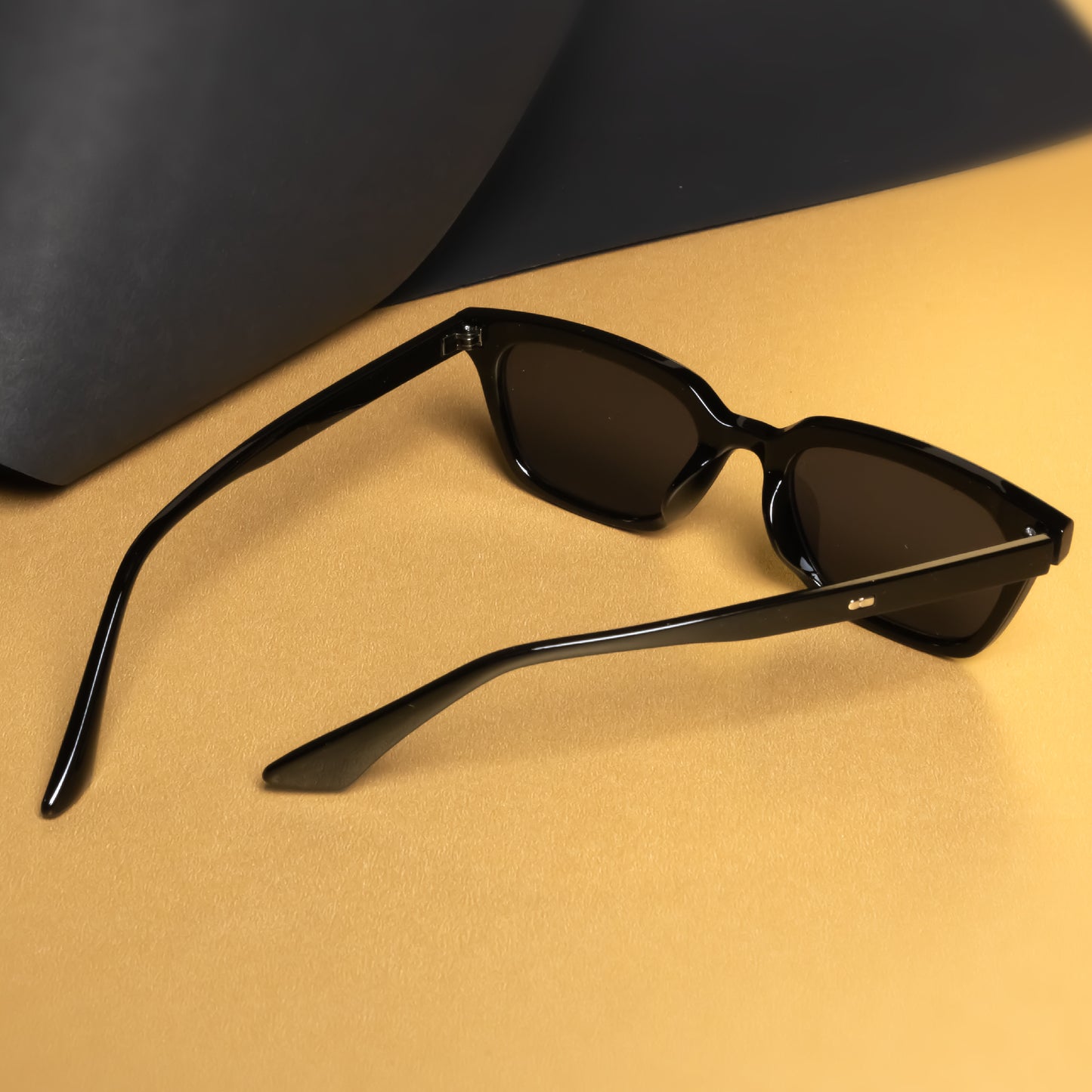 Marco Full Black Rectangle Sunglasses