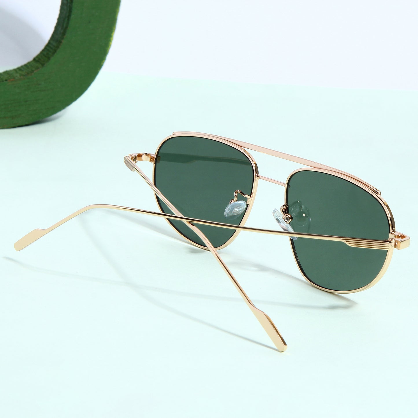 Gold Green Pilot Sunglasses