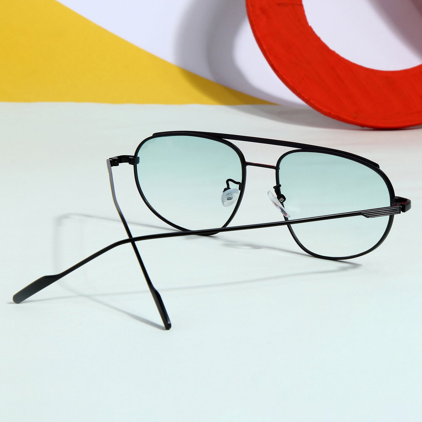 Black Green Gradient Pilot Sunglasses
