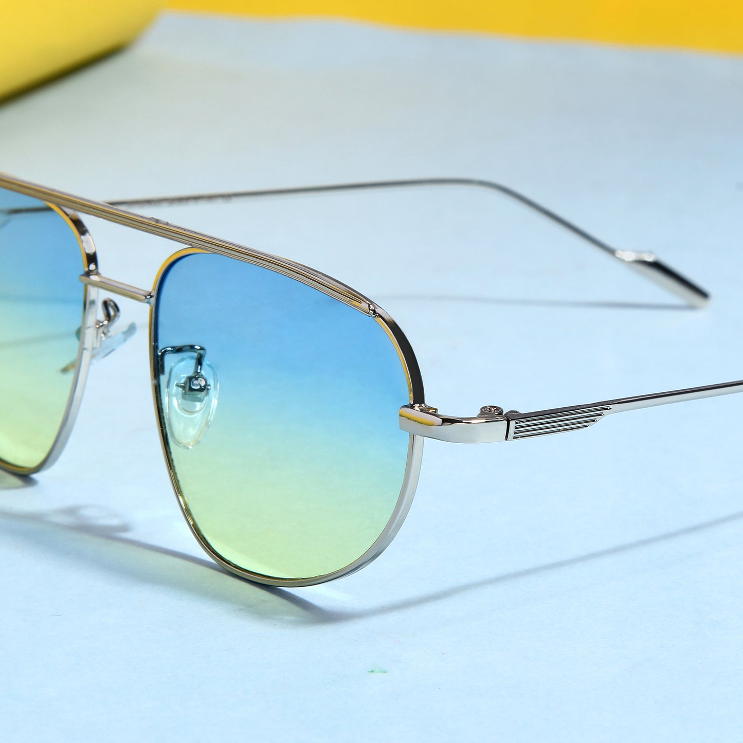 Silver Blue Yellow Gradient Pilot Sunglasses
