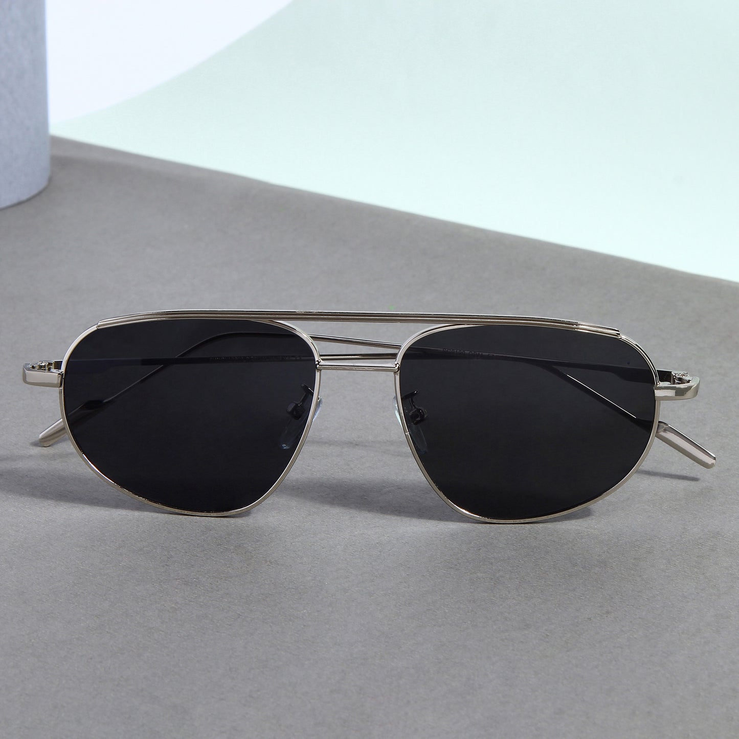 Silver Black Pilot Sunglasses
