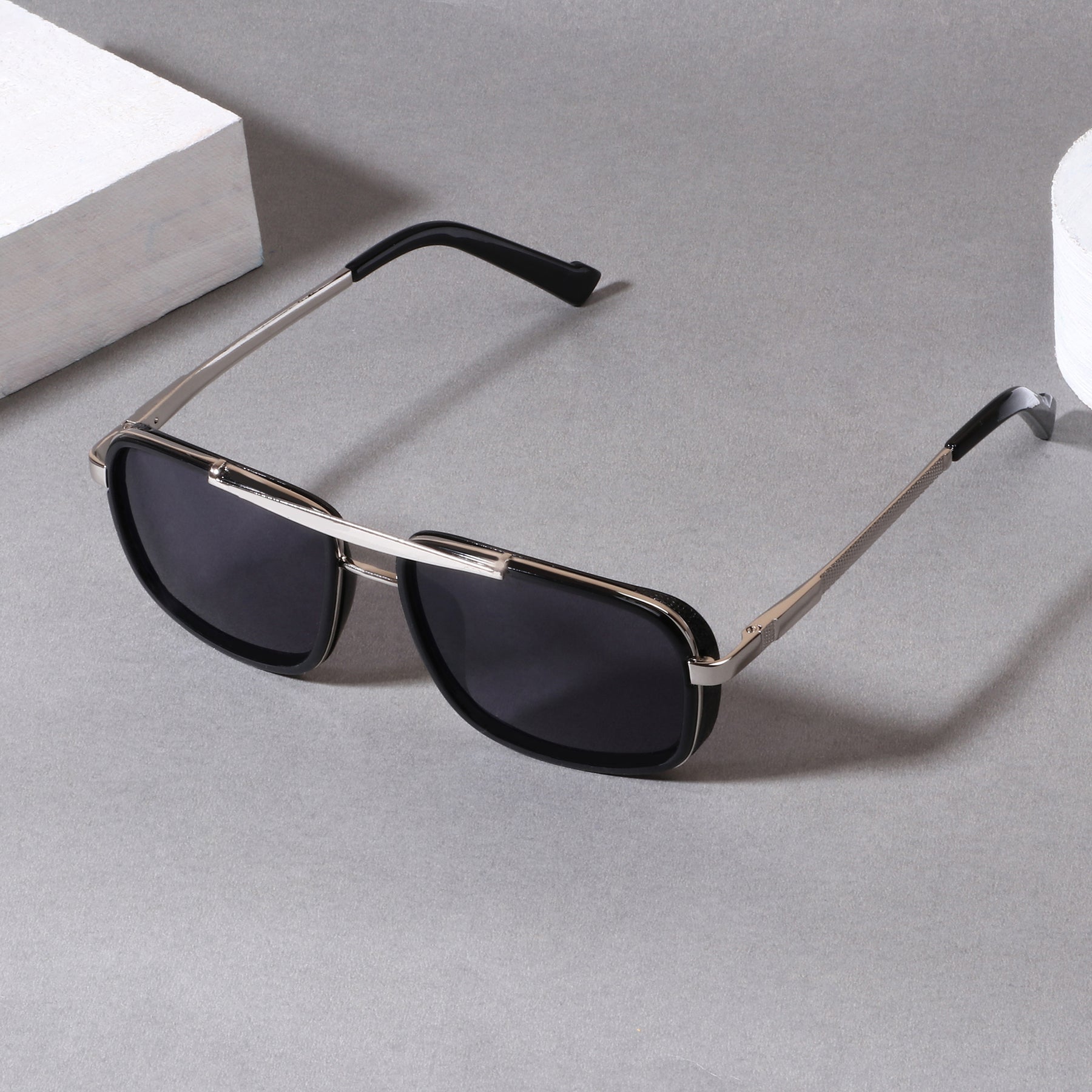 Wild Edition Silver Black Sunglasses – Go Glassic
