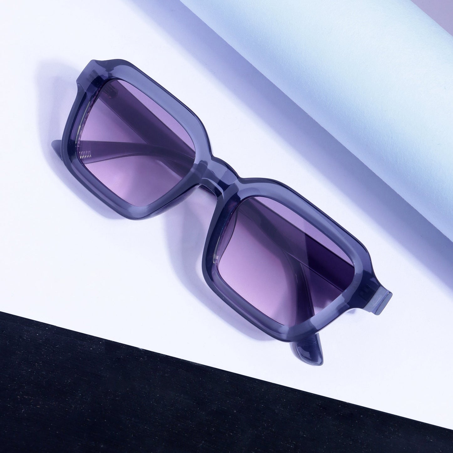 Hunter Grey Purple Gradient Square Sunglasses
