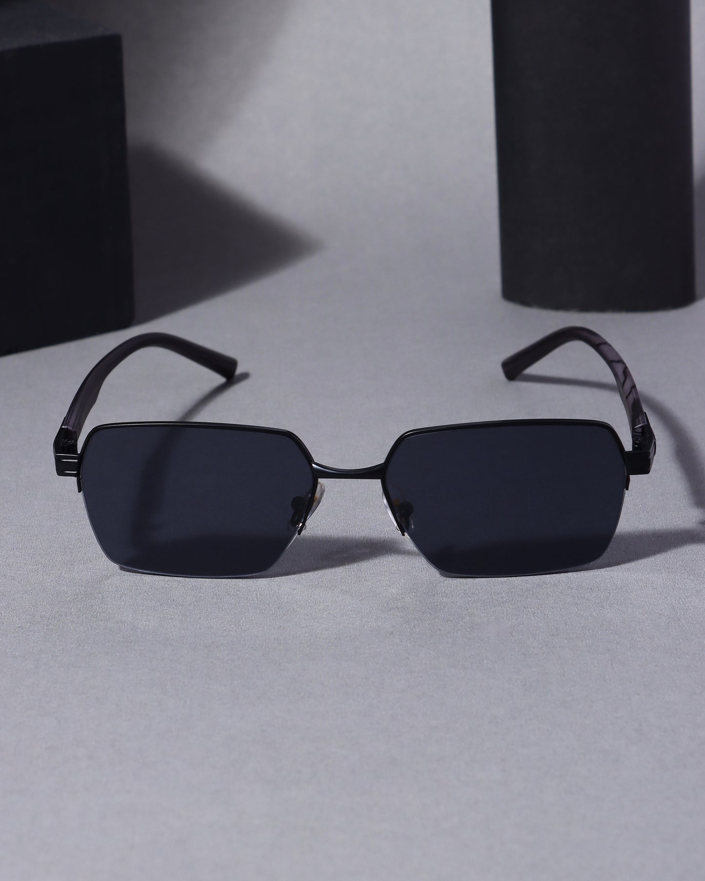 Full Black GG010 Rectangle Half rim sunglasses