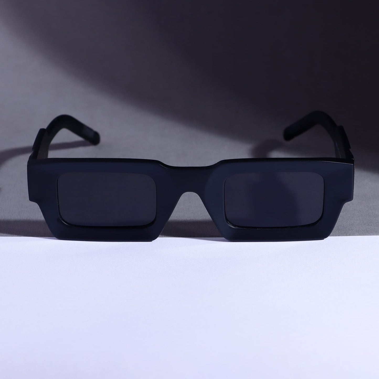 Vintage V2 Full Black Rectangle Sunglasses