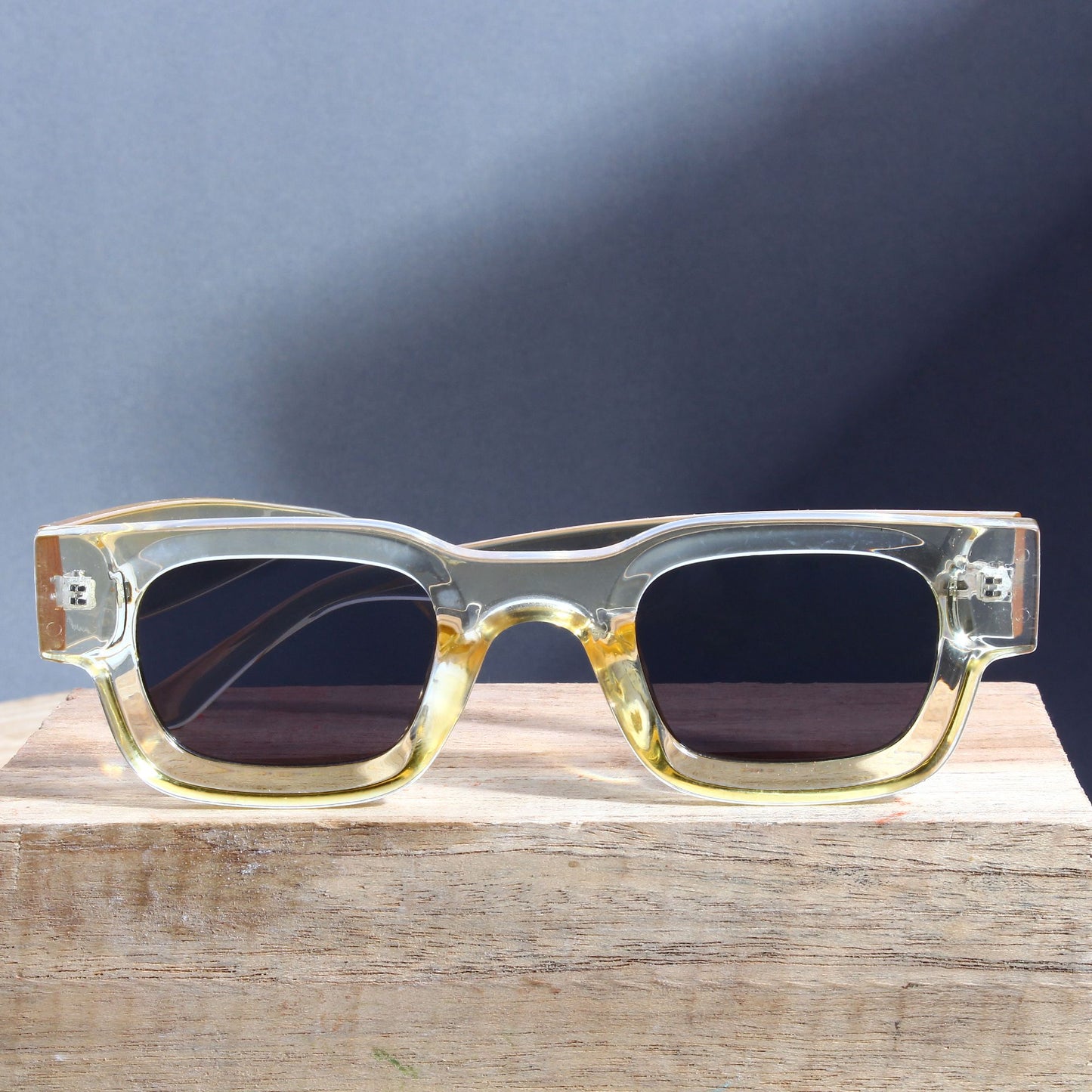 Vintage V1 Yellow Black Square Sunglasses