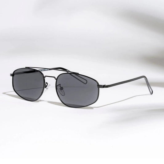 Leon Black Oval Sunglasses