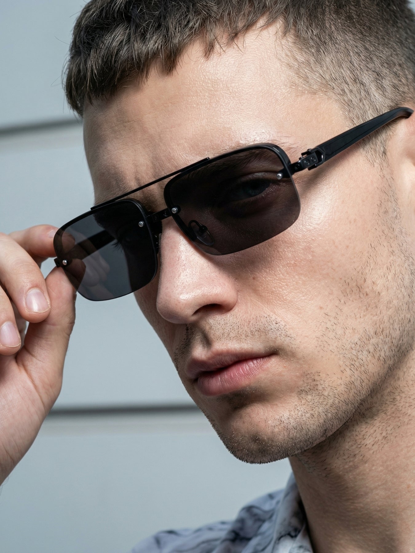 GG2317 Black Rectangle Sunglasses