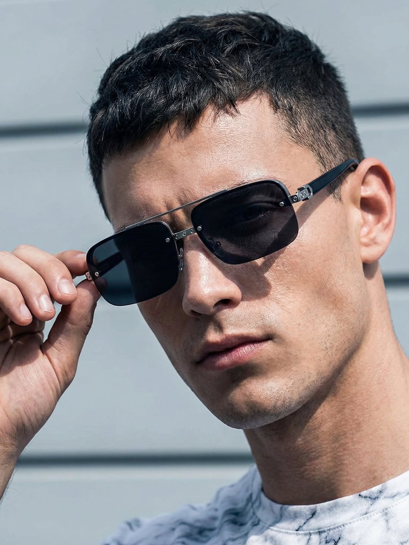 GG2317 Silver Black Rectangle Sunglasses