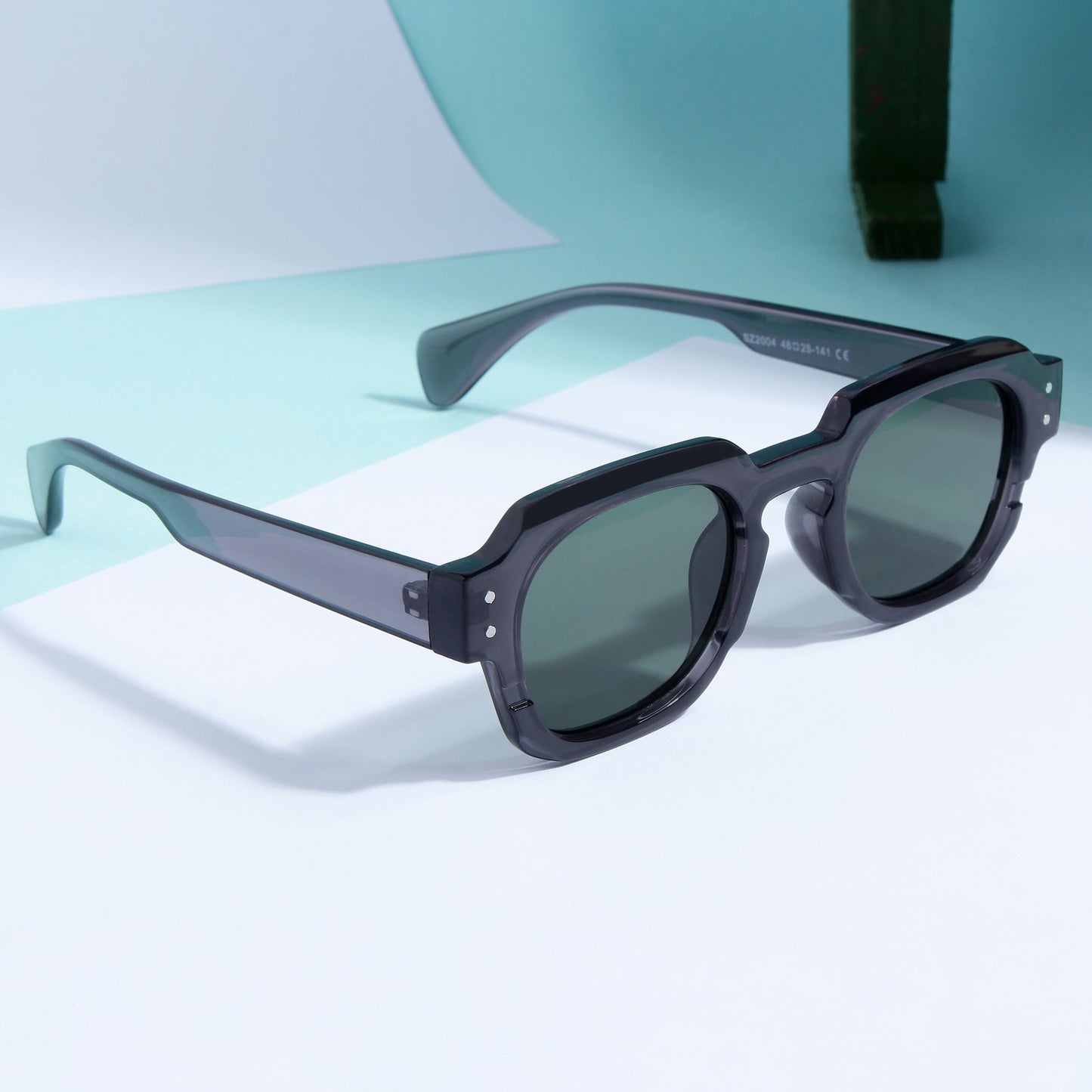 Grey Green SZ 2004 Round Sunglasses