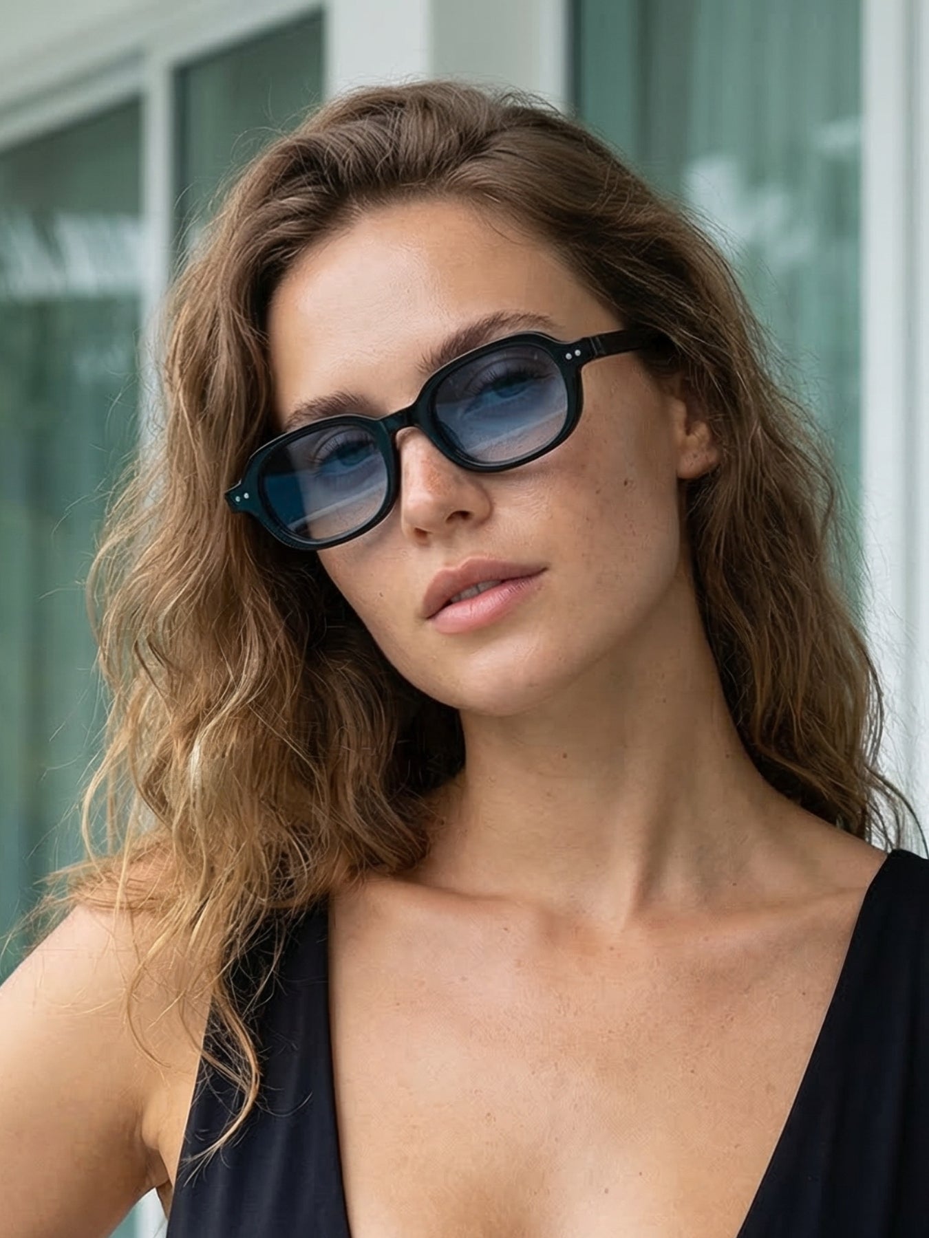Korean V2 Black Blue Gradient Rectangle Sunglasses