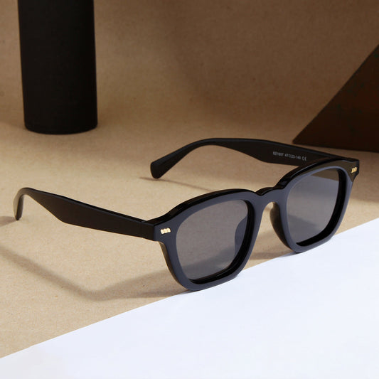 Spark Full Black Rectangle Sunglasses
