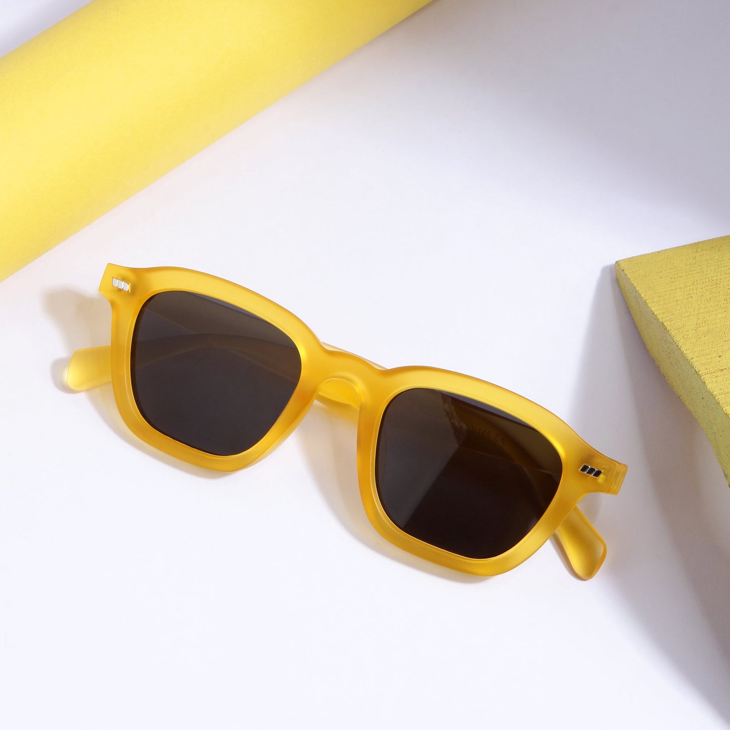 Spark Yellow Black Rectangle Sunglasses