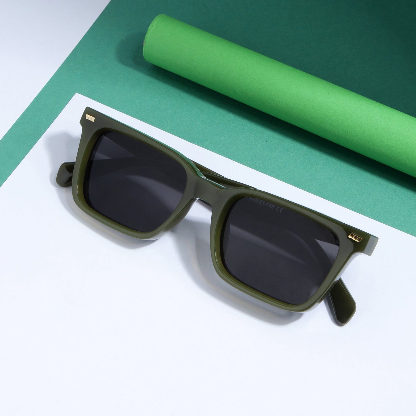 Castels Green Black Rectangle Sunglasses