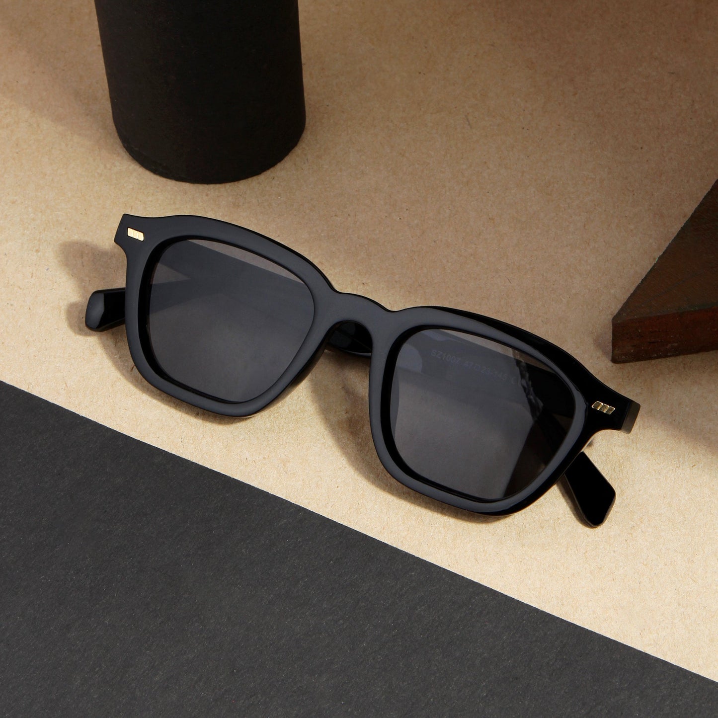 Spark Full Black Rectangle Sunglasses