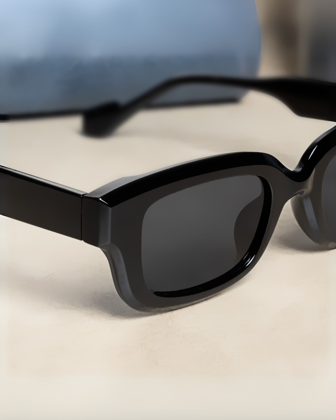 Thunder Full Black Rectangle Sunglasses
