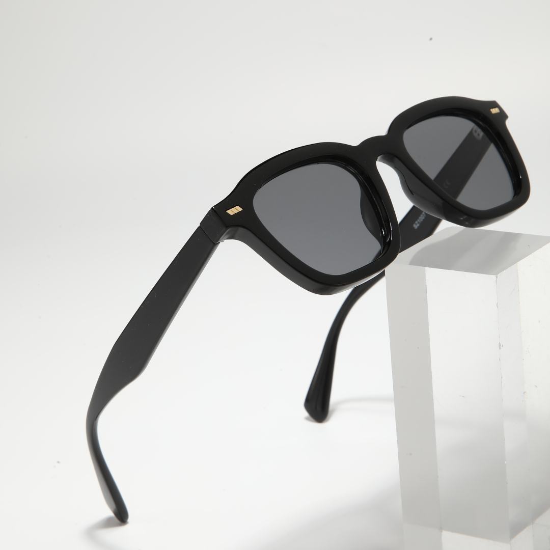 Spark Full Black Rectangle Sunglasses