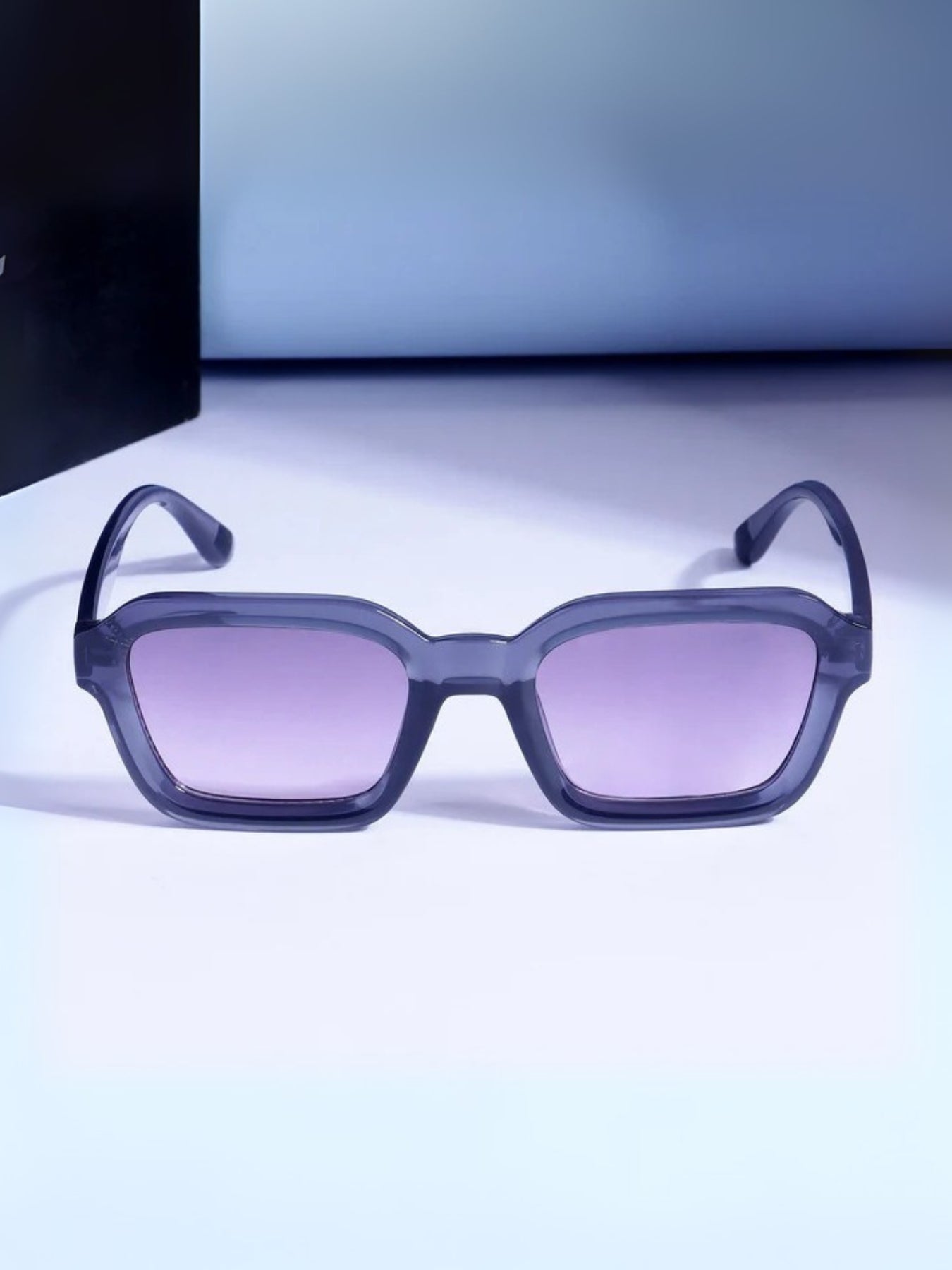 Hunter Grey Purple Gradient Square Sunglasses