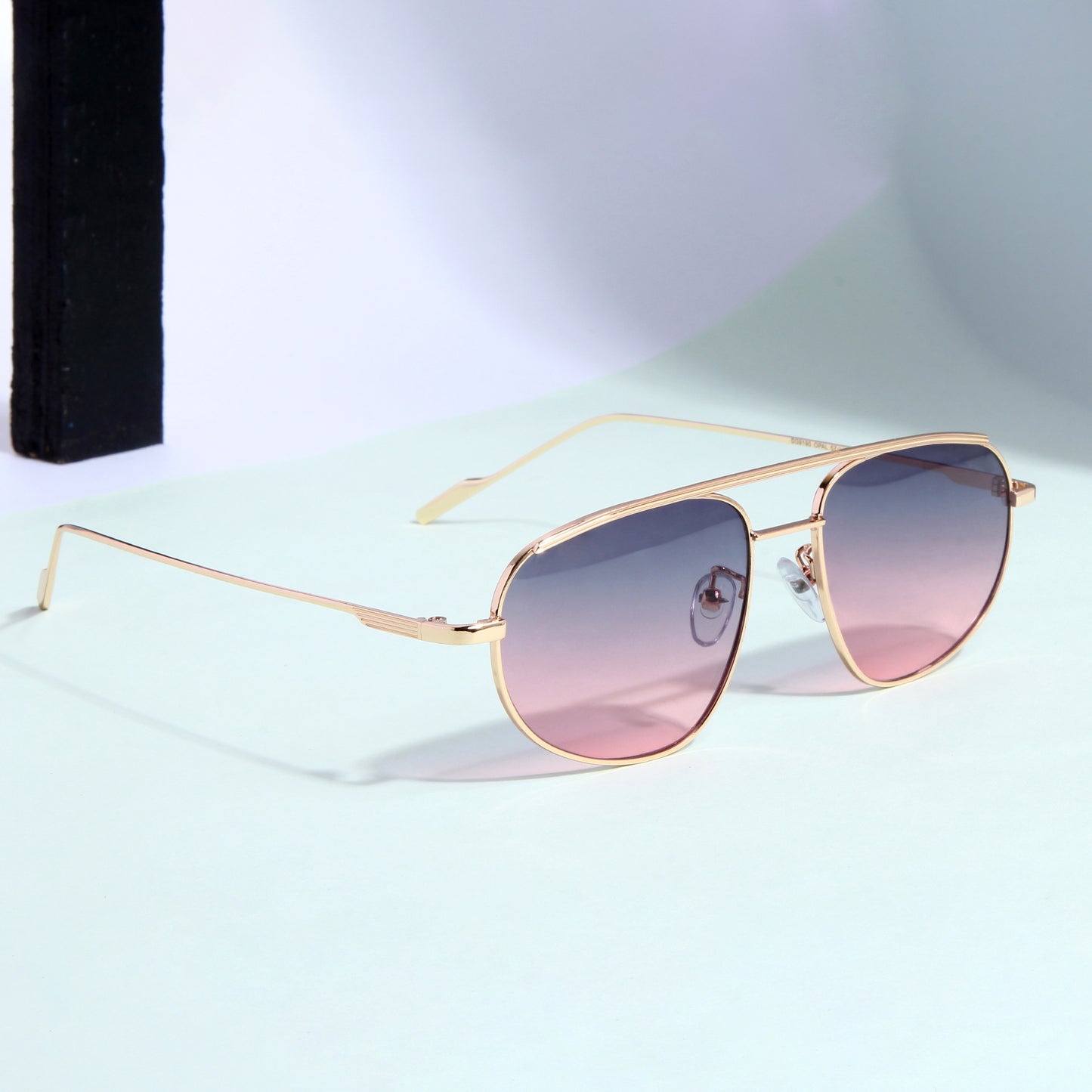 Opal. Gold Pink Gradient Pilot Sunglasses