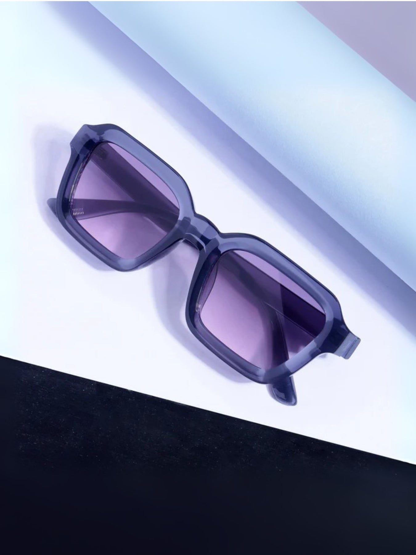 Hunter Grey Purple Gradient Square Sunglasses
