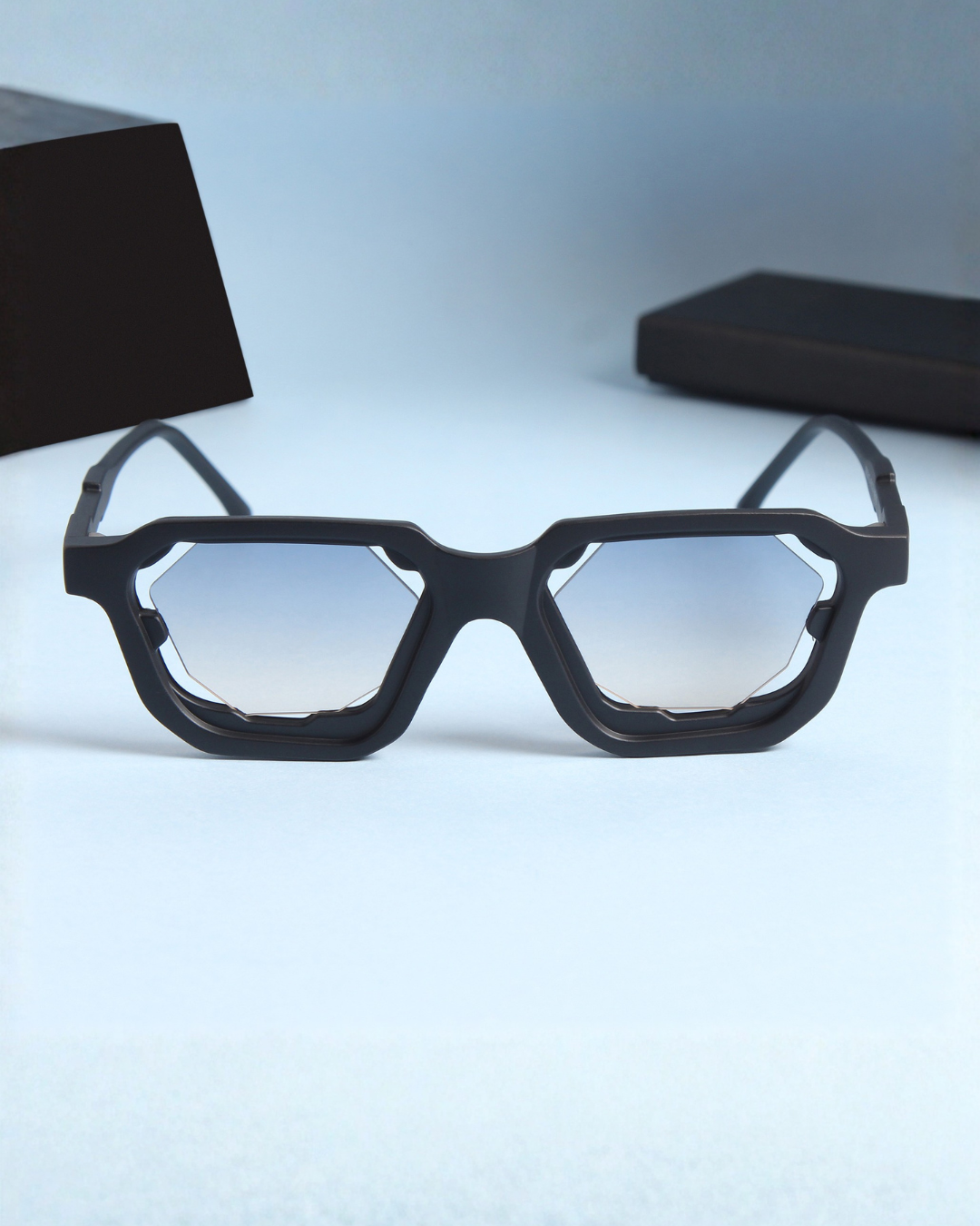 Crystal Black Peach Gradient Square Sunglasses