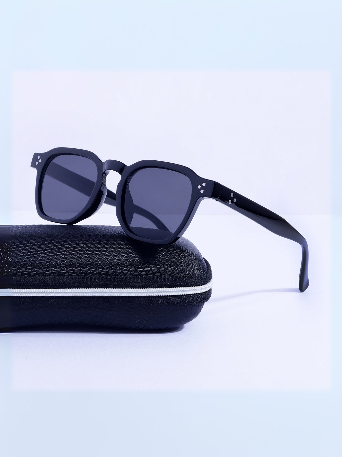 J-Bond Full Black Square Sunglasses