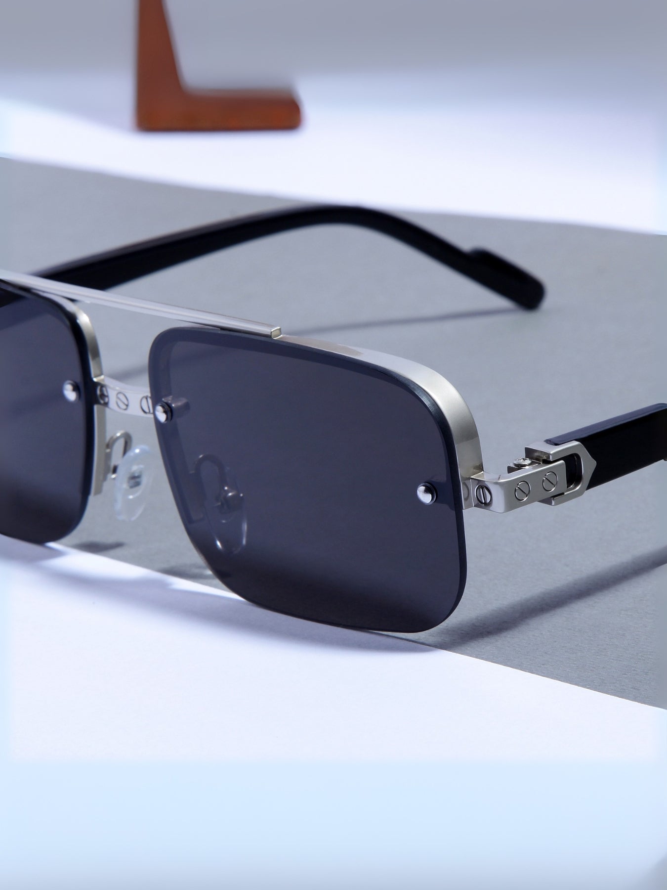 GG2317 Silver Black Rectangle Sunglasses