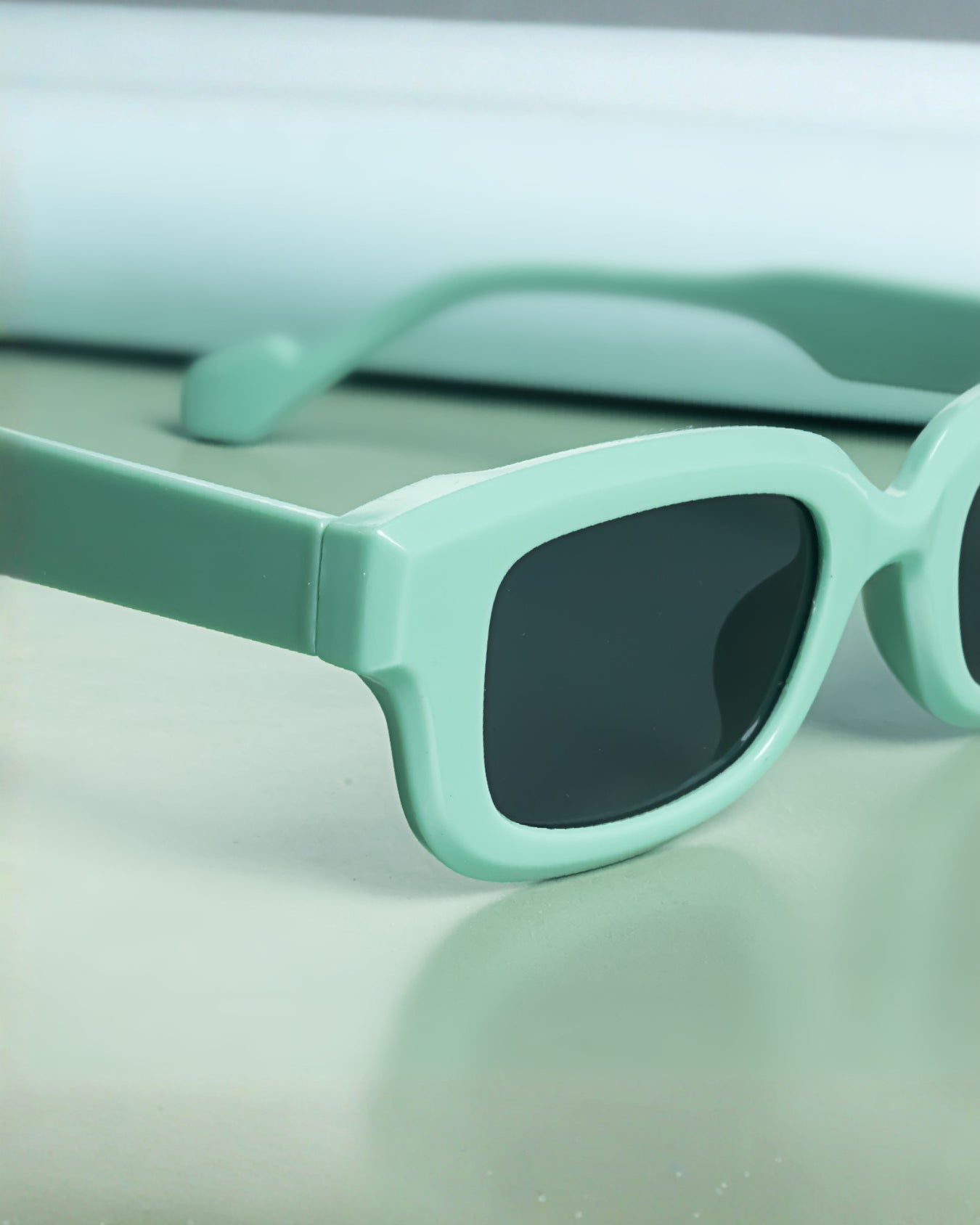Thunder Candy Green Black Rectangle Sunglasses