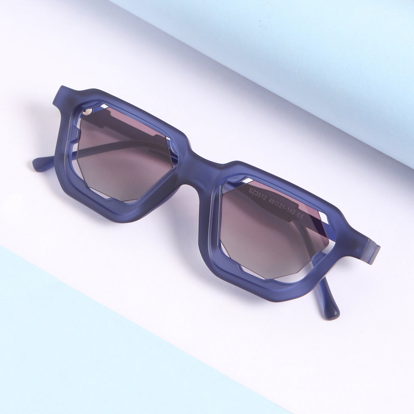 Crystal Blue Gradient Square Sunglasses