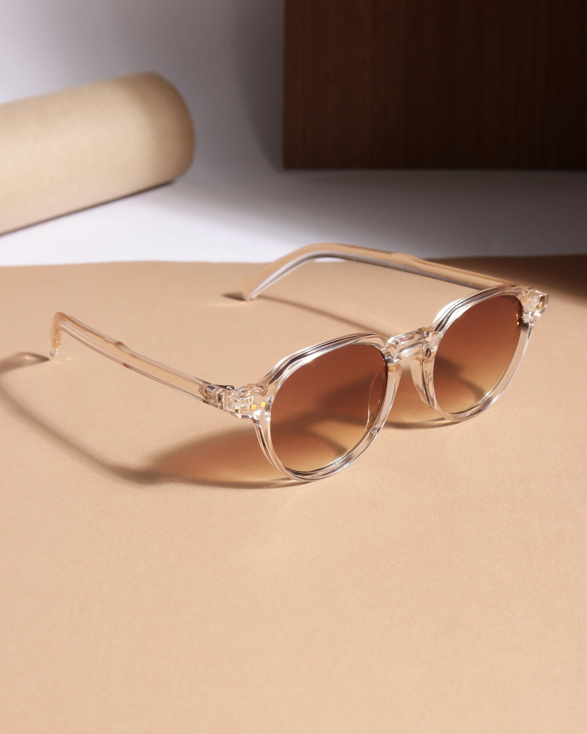 Ranger Brown Brown Gradient Round Sunglasses