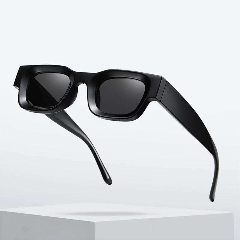 Vintage V1 Black Square Sunglasses – Go Glassic